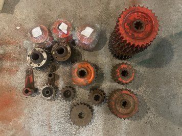 414852M1 414851M1 Зірочки барабана комбайна Massey ferguson 186 187 206 240-507 414853m1 414854m1 фото
